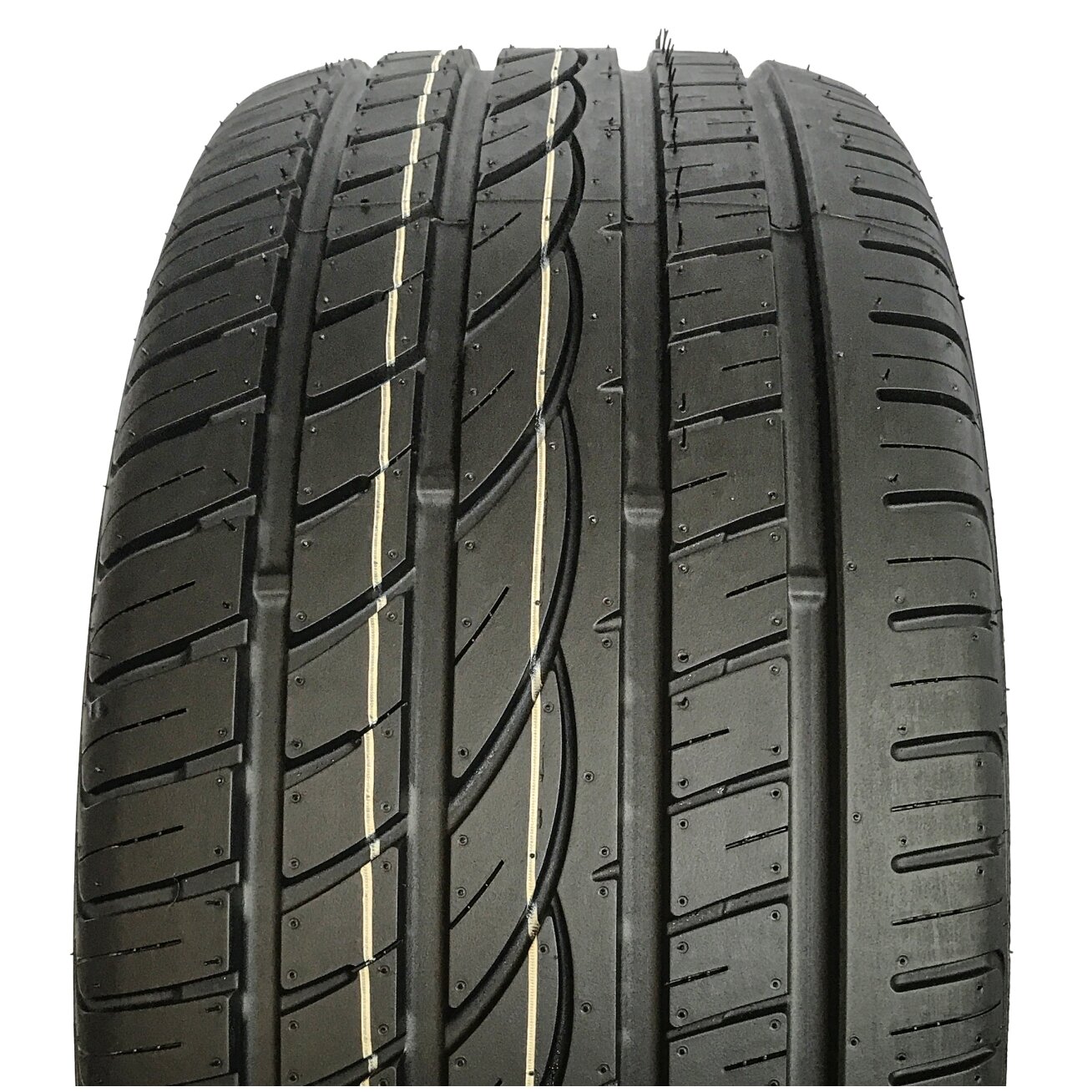 245/55R19 APLUS A607 107V XL 245/55R19 APLUS A607 107V XL