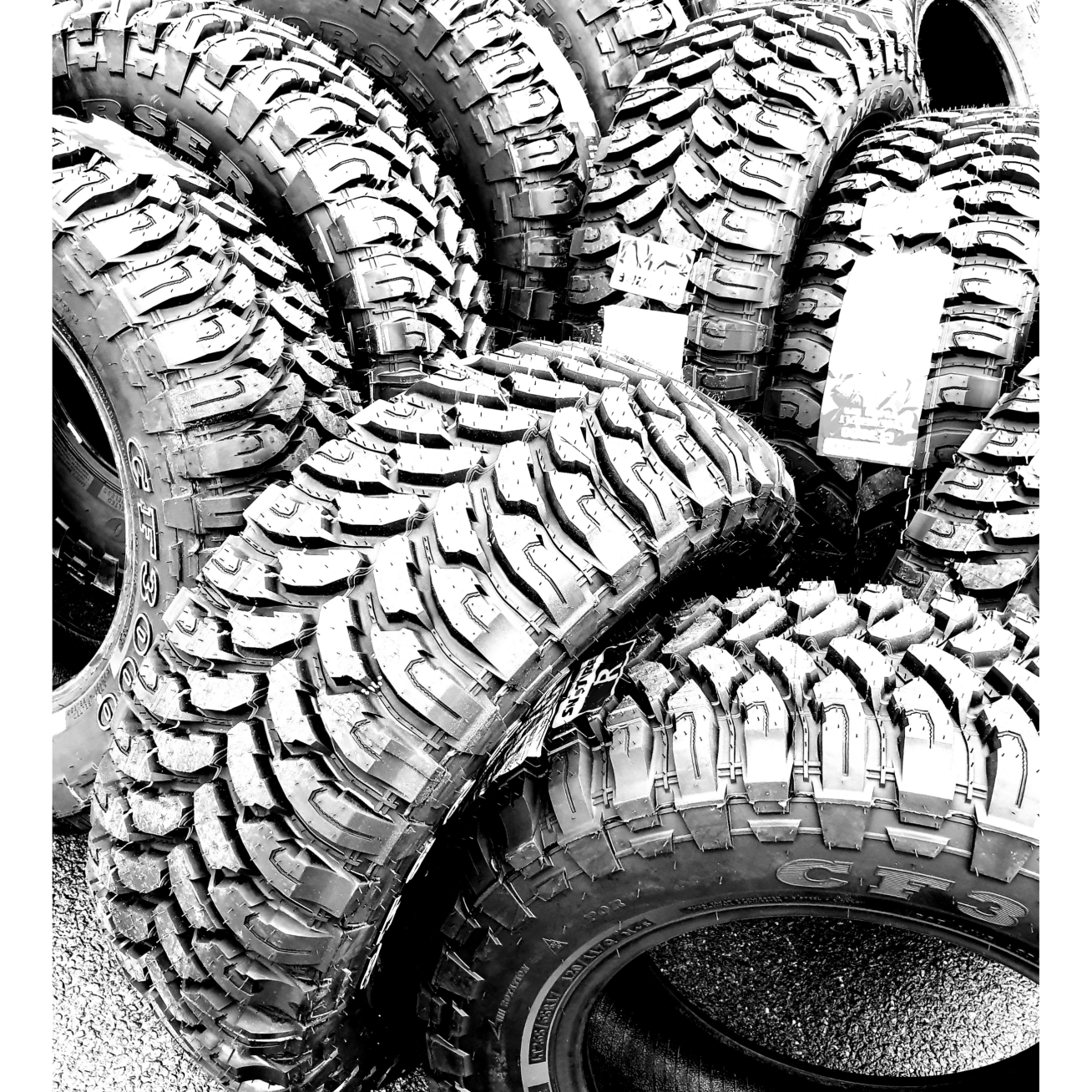 COMFORSER 215/85R16 115/112Q CF3000 (MUD) P.O.R 5
