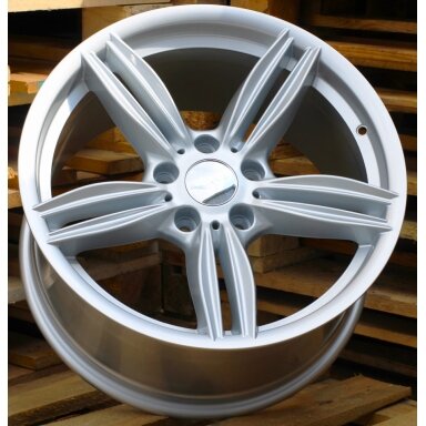 R18x9 5X120 ET 35 72.6 E493 (BK756) Silver (SI) For BMW (K2) R18x9 5X120 ET 35 72.6 E493 (BK756) Silver (SI) For BMW (K2)